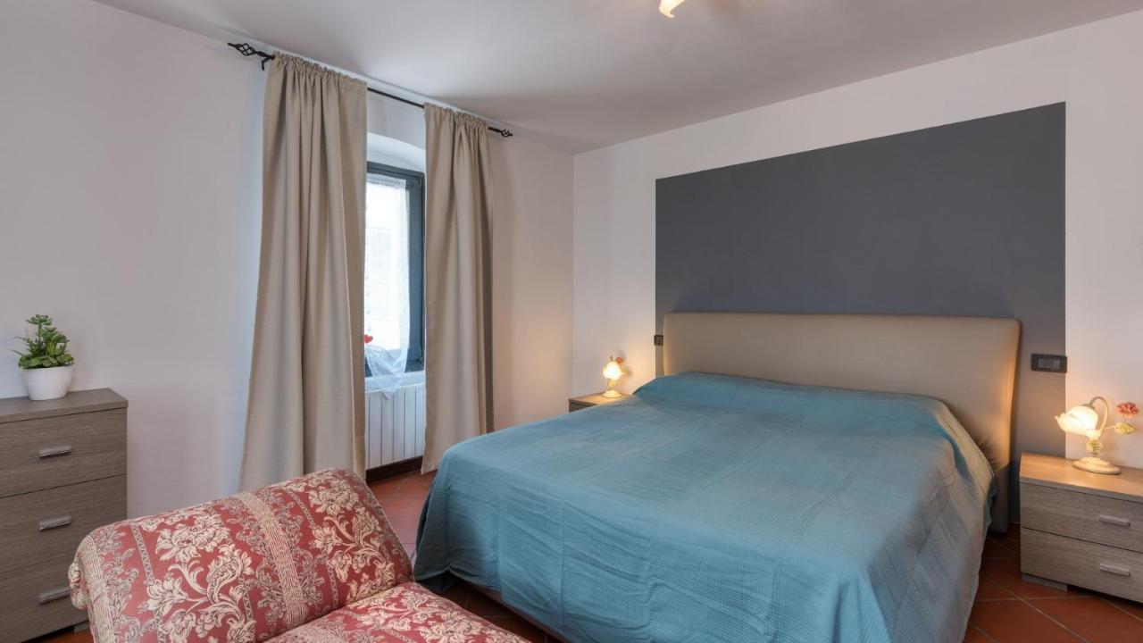 B&B Lawanda Idro Екстериор снимка